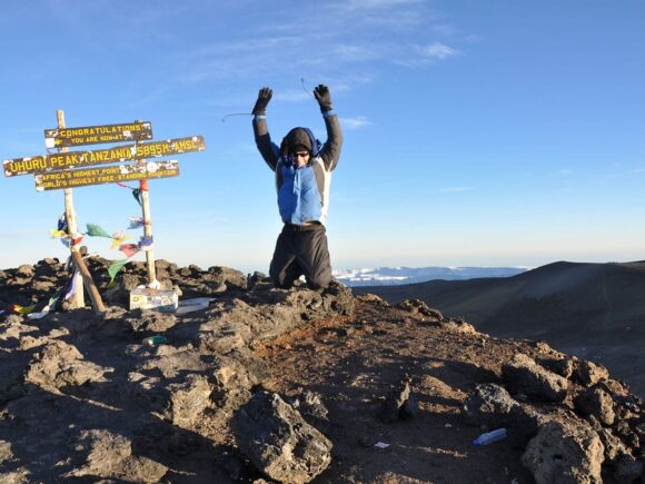 The Skyrunners: Kilimanjaro’s Record-Breaking Racers with I Artist Adventure