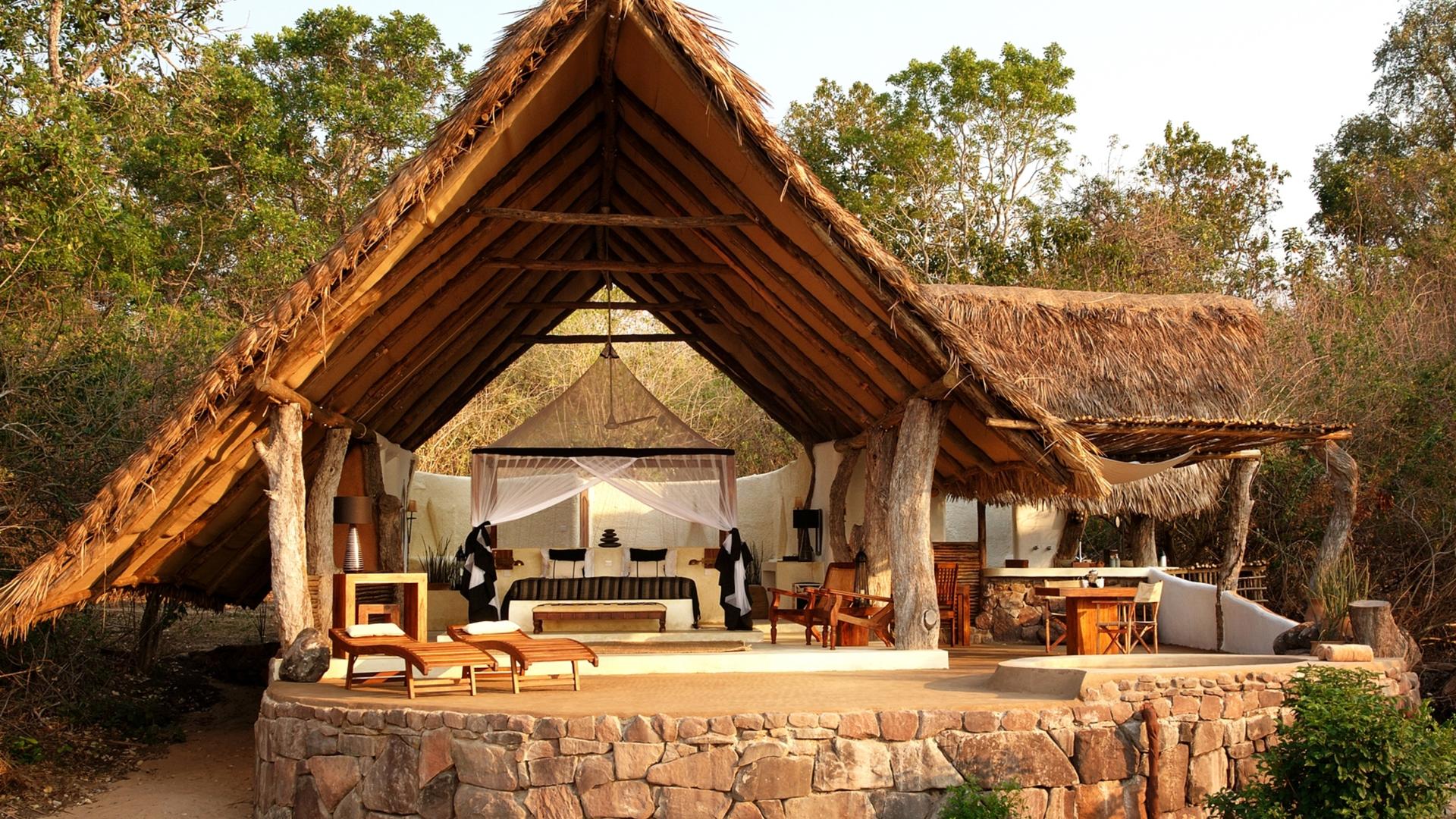 Kiba Point luxury safari lodge overlooking Rufiji River