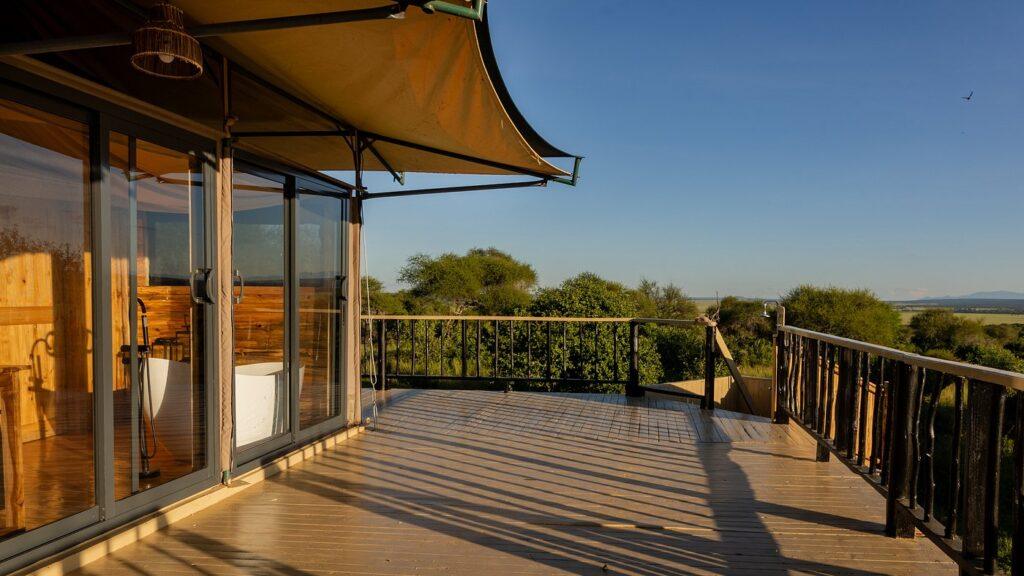 3-Day Fly from Zanzibar to Serengeti and Ngorongoro Crater