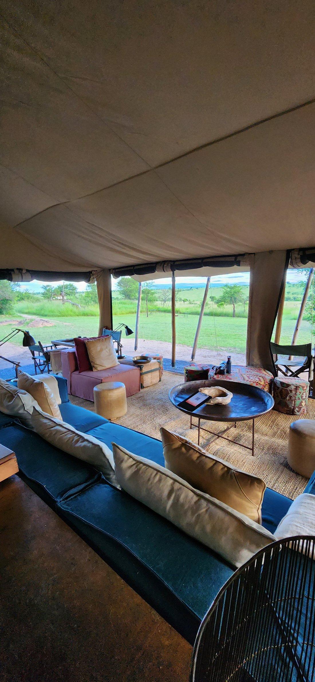 Legendary Serengeti Camp