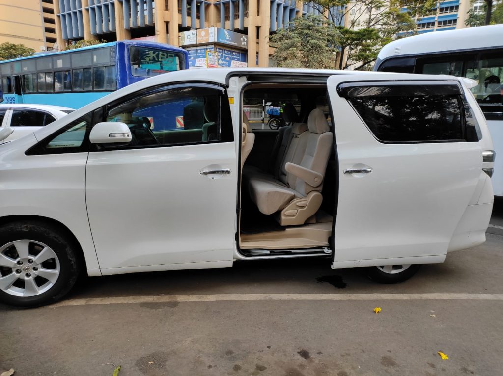 Airport & Hotel Transfers